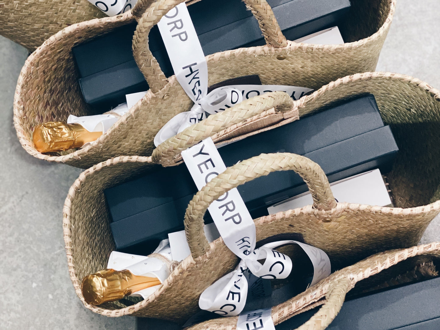 Custom Branded Gifts tailored for Corporate Clients