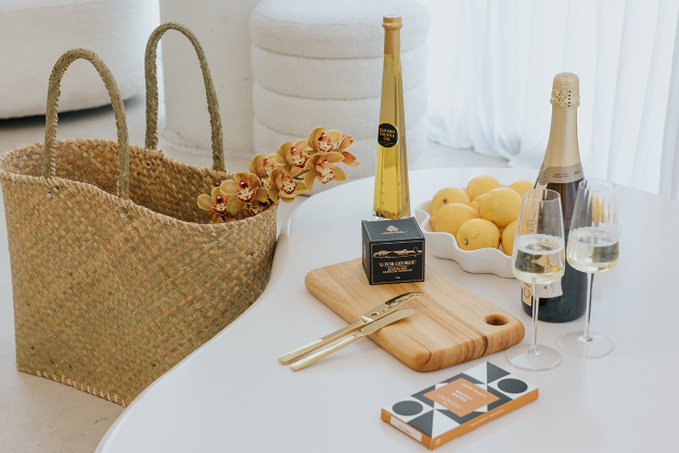 Parcelle ~ Chandon Celebration Market Tote Gift Includes Chandon NV Sparkling Brut, Ogilvie & Co Golden Truffle Oil, Optional Branded Wooden Board and Signature Parcelle Cheese Knife Set