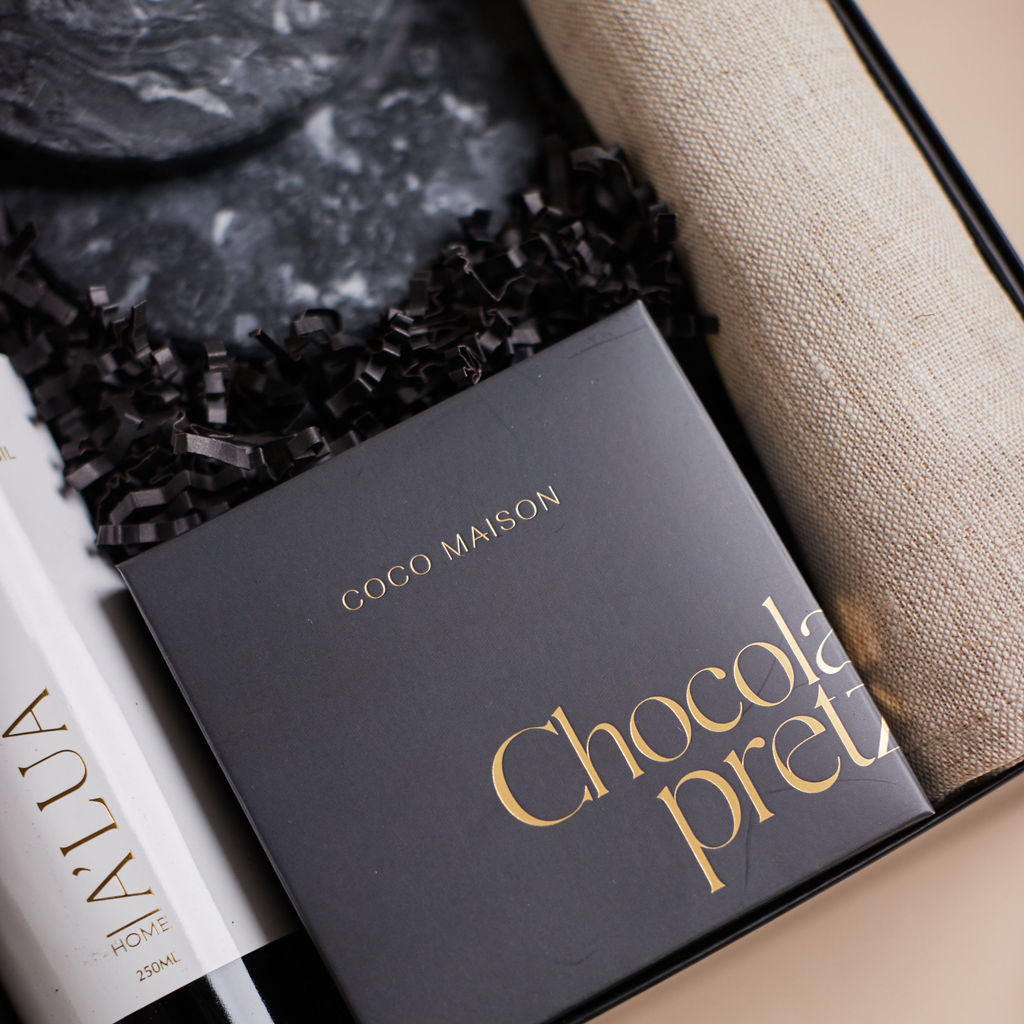 The Manhattan by Parcelle – luxury hamper with signature presentation, gourmet inclusions — Australia‑wide delivery