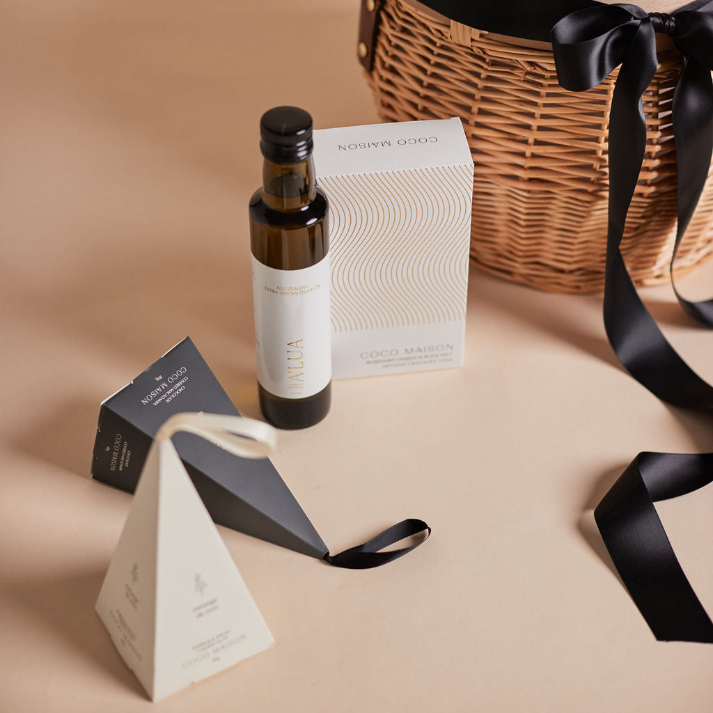 Opulent Picnic by Parcelle – luxury picnic basket with premium picnicware, gourmet treats — Australia‑wide delivery