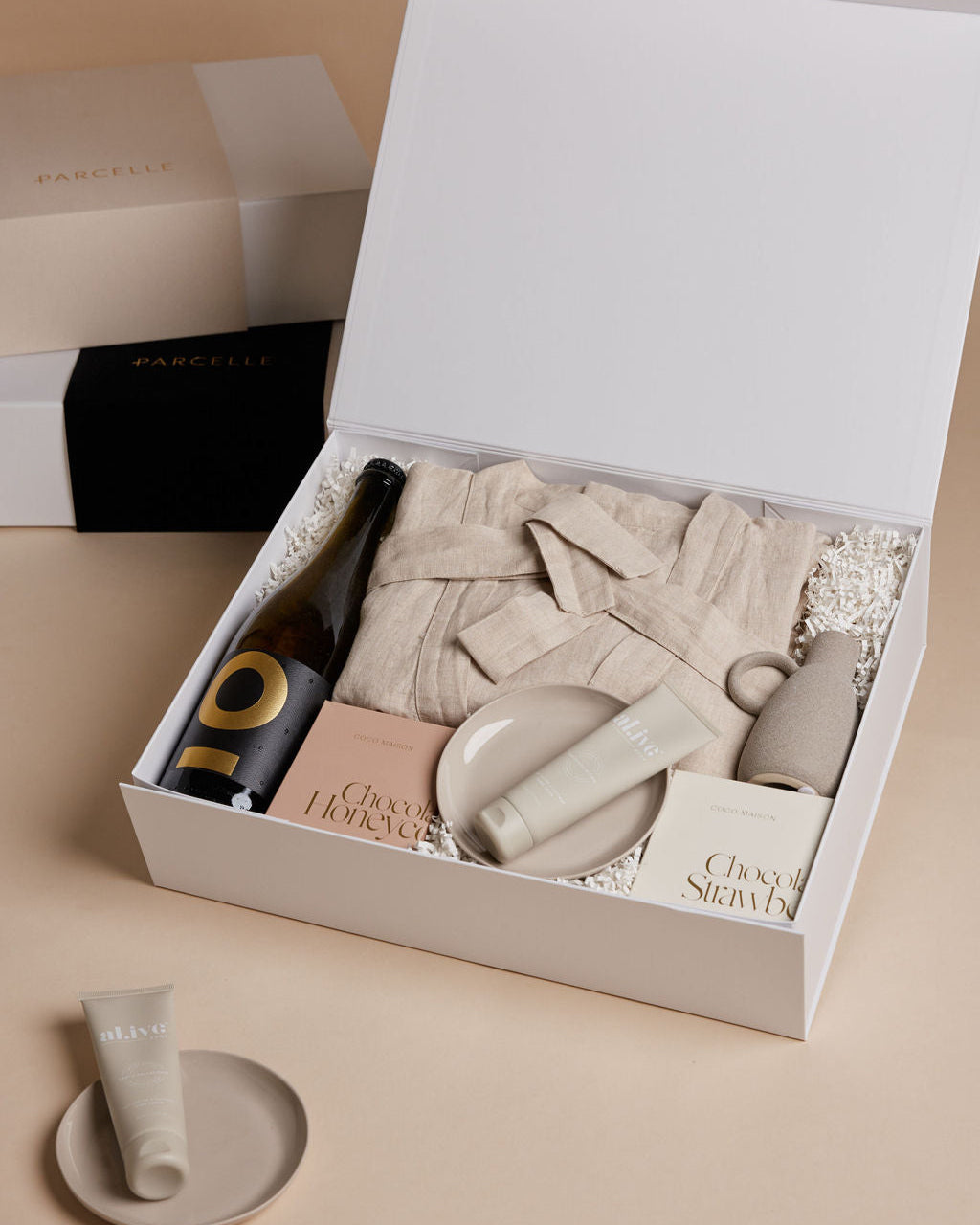 The Posh Edit by Parcelle – luxury hamper with signature presentation, gourmet inclusions — Australia‑wide delivery