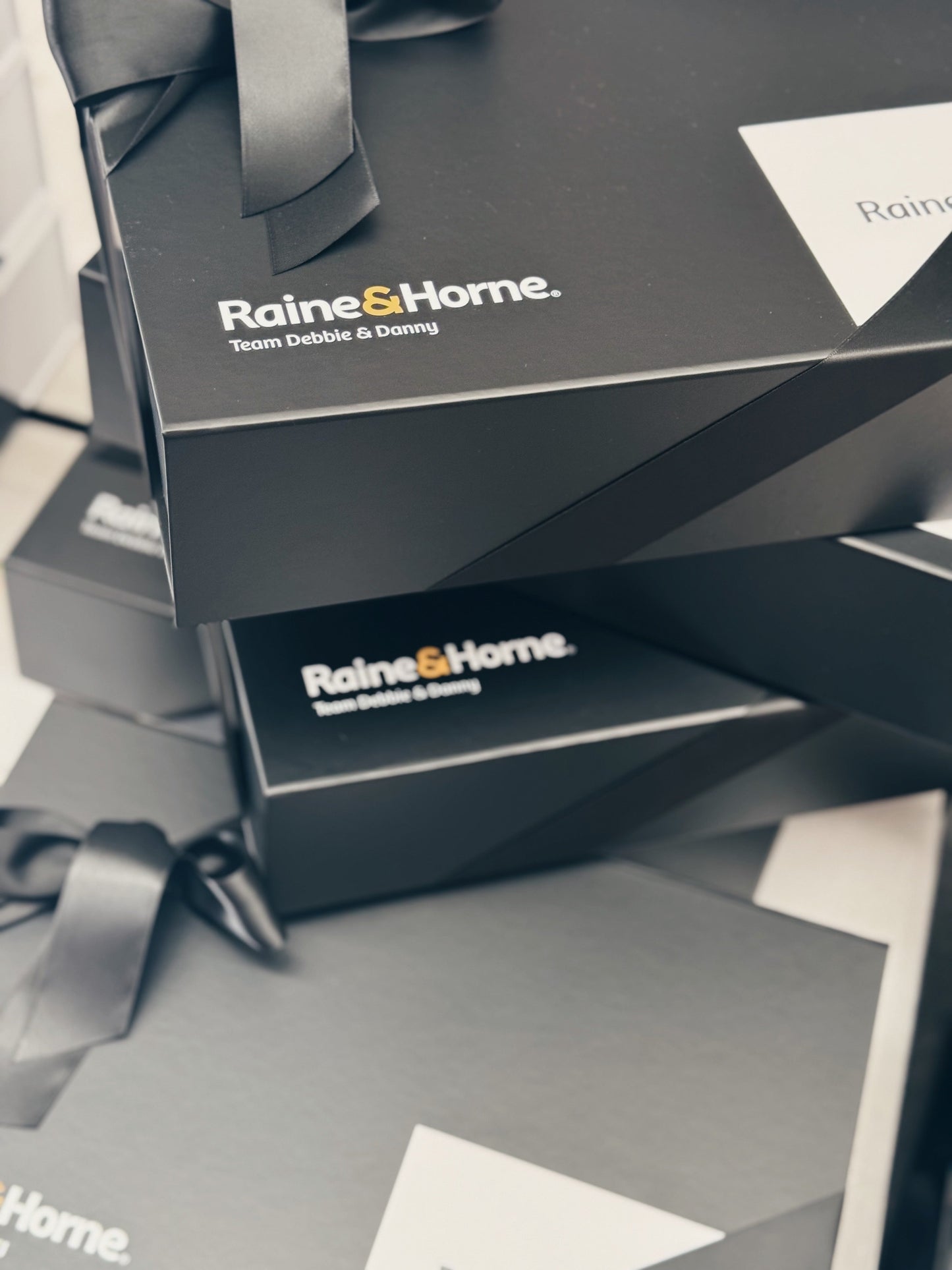 Why Your Settlement Gift is Your Best Real Estate Marketing Spend