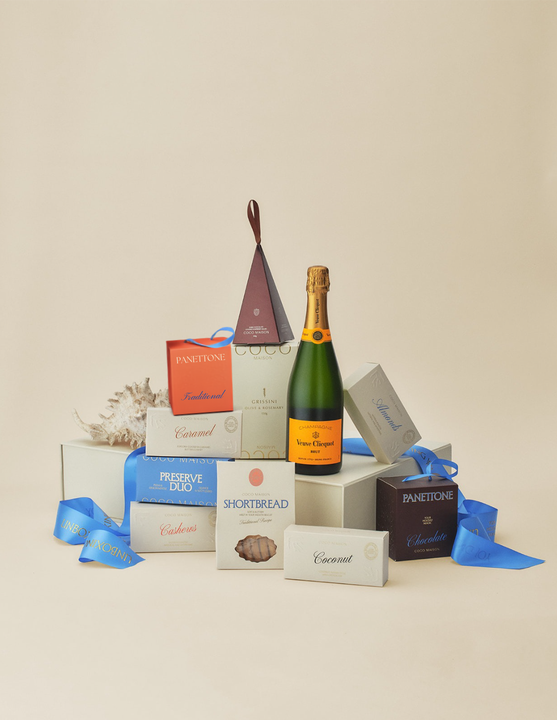 Parcelle A Christmas Indulgence with Veuve gift box with Veuve Clicquot champagne and gourmet treats
