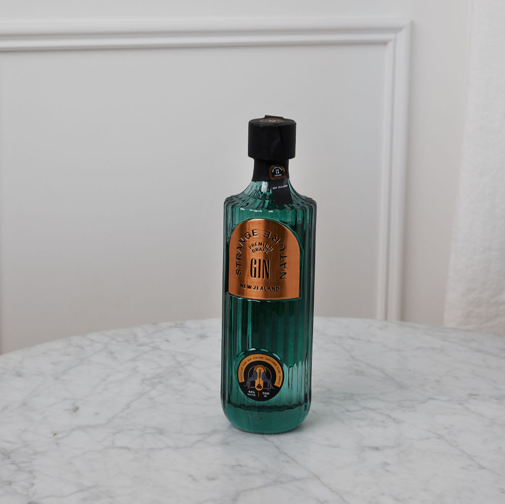 Parcelle | Strange Nature Premium Grape Gin