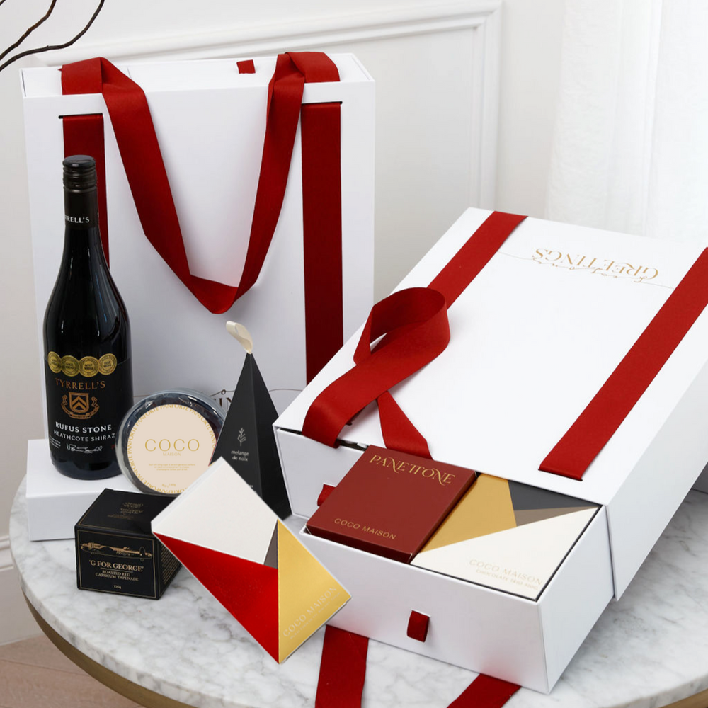 Parcelle | Classic Christmas Carryall hamper with Shiraz, Panettone, Biscoff chocolate & festive gourmet treats in a luxury drawer-style gift box with ribbon handles