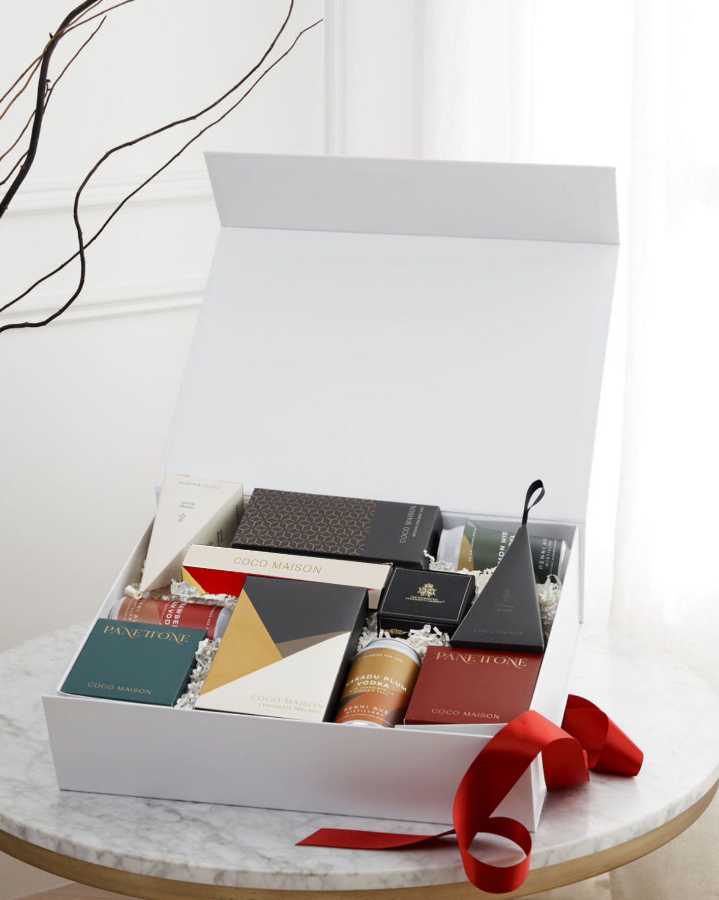 Parcelle | Naughty & Nice Christmas hamper with Penni Ave vodka sodas, Pistachio Knafeh chocolate, Panettone & festive treats in a luxury Parcelle XL gift box