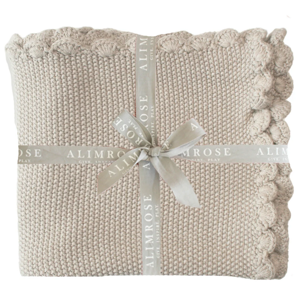 
                      
                        The Luxe Baby Neutral Hamper
                      
                    