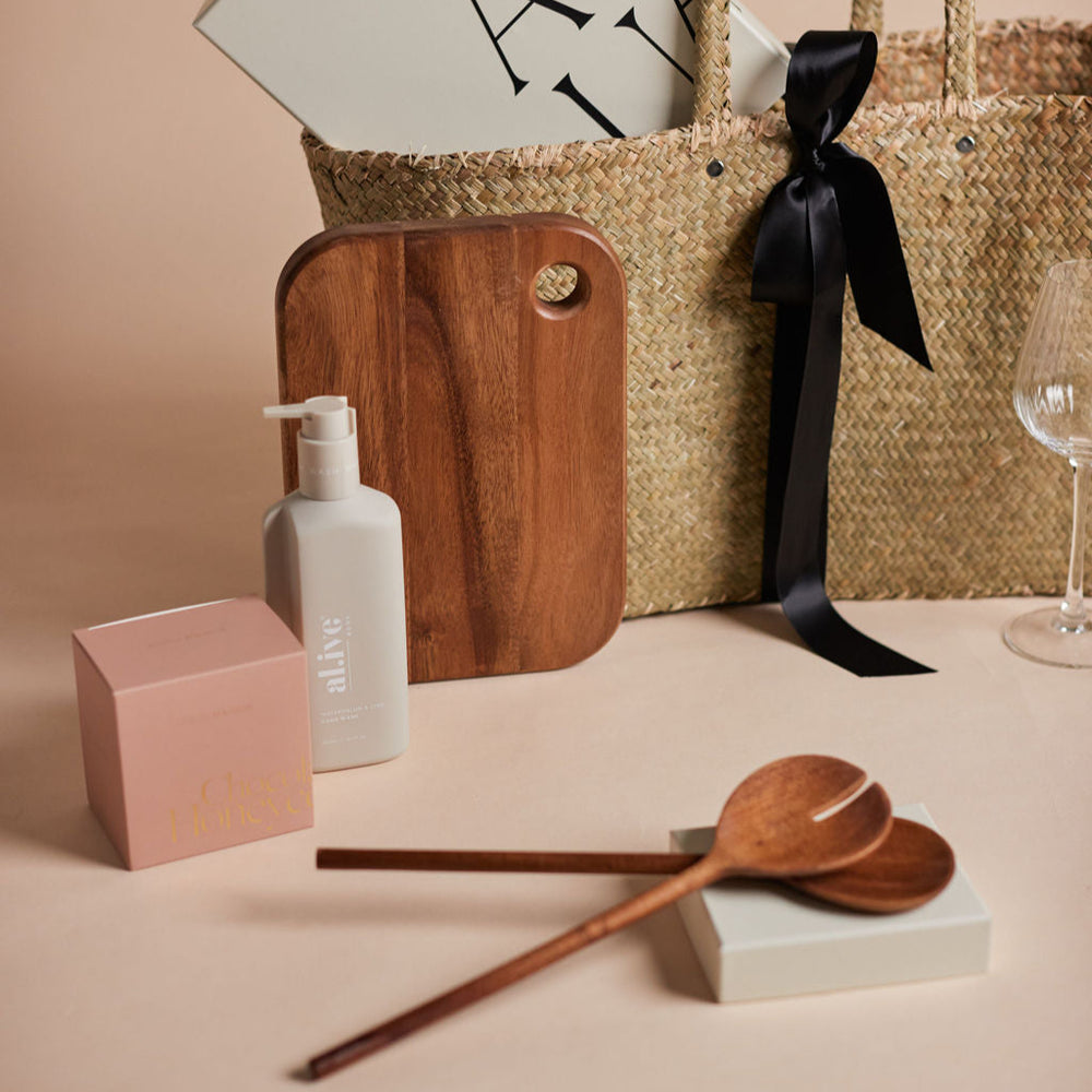 
                      
                        Tranquil Nest Market Tote by Parcelle – luxury gift tote with signature presentation, gourmet inclusions — Australia‑wide delivery
                      
                    