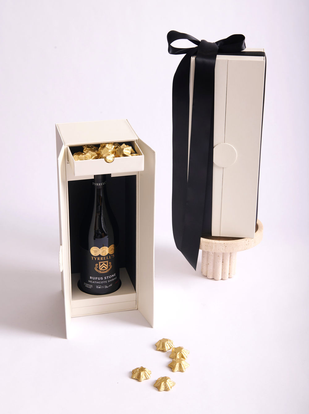 Parcelle | Rufus Stone Cellar | Luxury Wine and Champagne Gift Box | Luxury branded Corporate Gifts